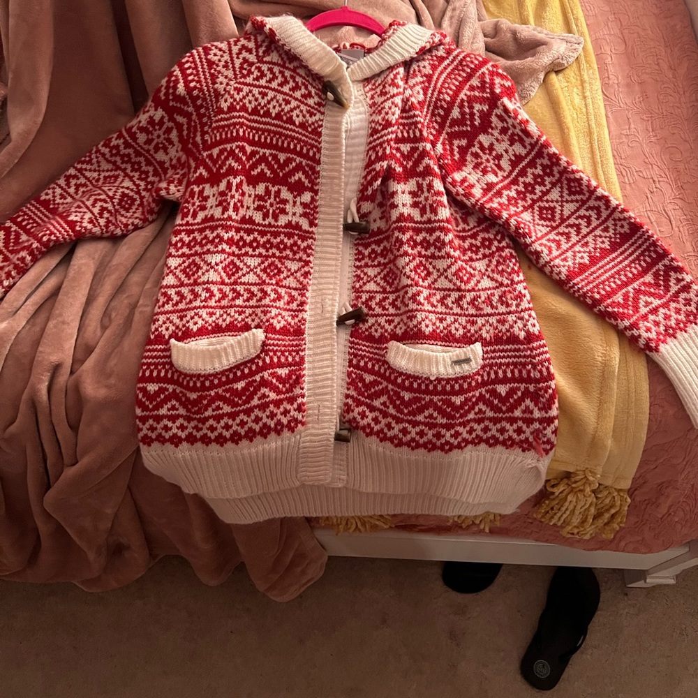 Avalanche White & Red Sweater